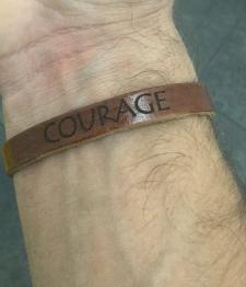 Leather Courage Bracelet Thin Brown