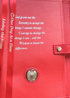 Large Print AA Serenity Prayer Double Cover RED